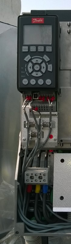 VFD / AC drive 200 kW, 3-phase 400V, vector control