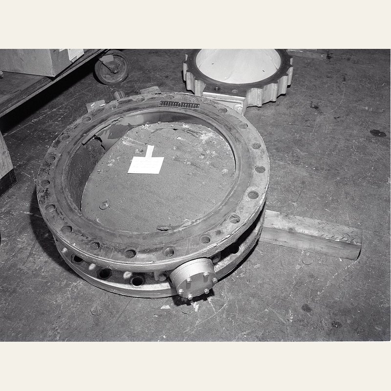 Fire-service butterfly valve, wafer type, gear operated