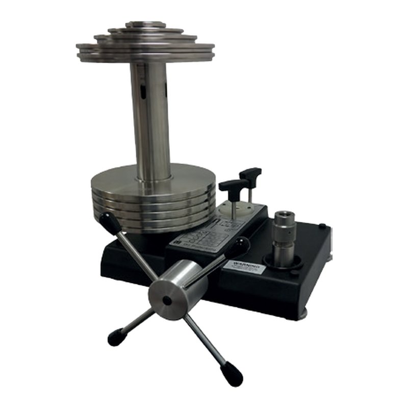 WIKA CPB3800HP high-pressure dead-weight tester, up to 2,600 bar